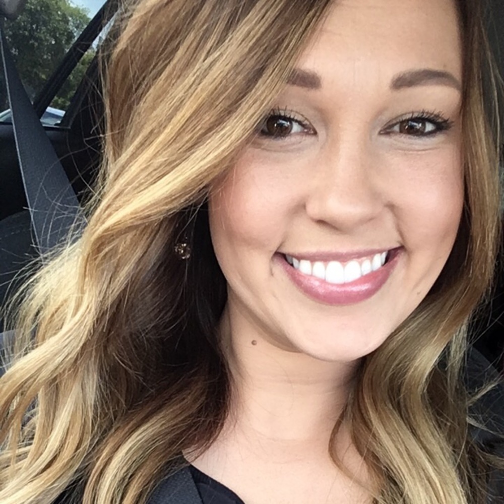 Meet your Posher, Alexandra